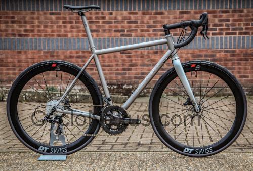 Enigma Echelon scheda tecnica e recensioni